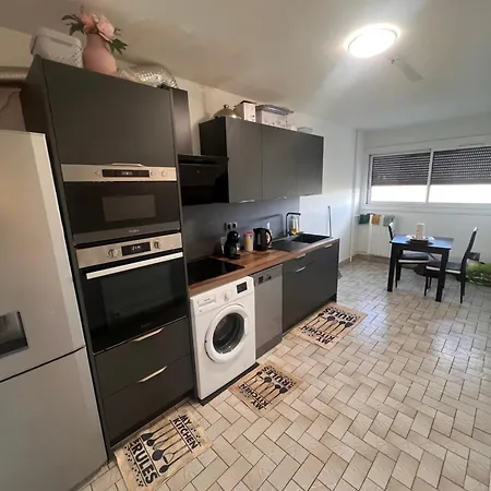 Apartment Apparemment Pres De Cdg Paris & Disneyland Tremblay-en-France