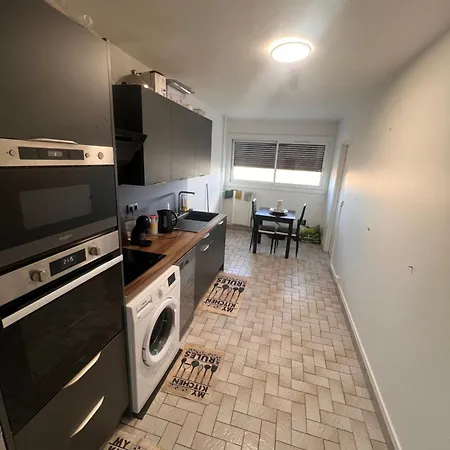 Apparemment Pres De Cdg Paris & Disneyland Tremblay-en-France